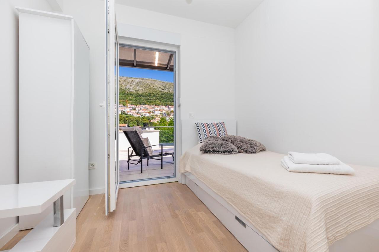 Apartment Life Plus Ragusa Esterno foto