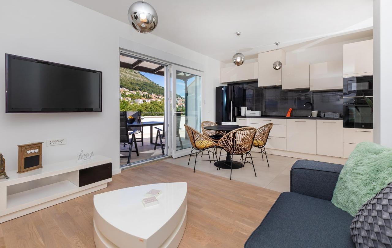 Apartment Life Plus Ragusa Esterno foto